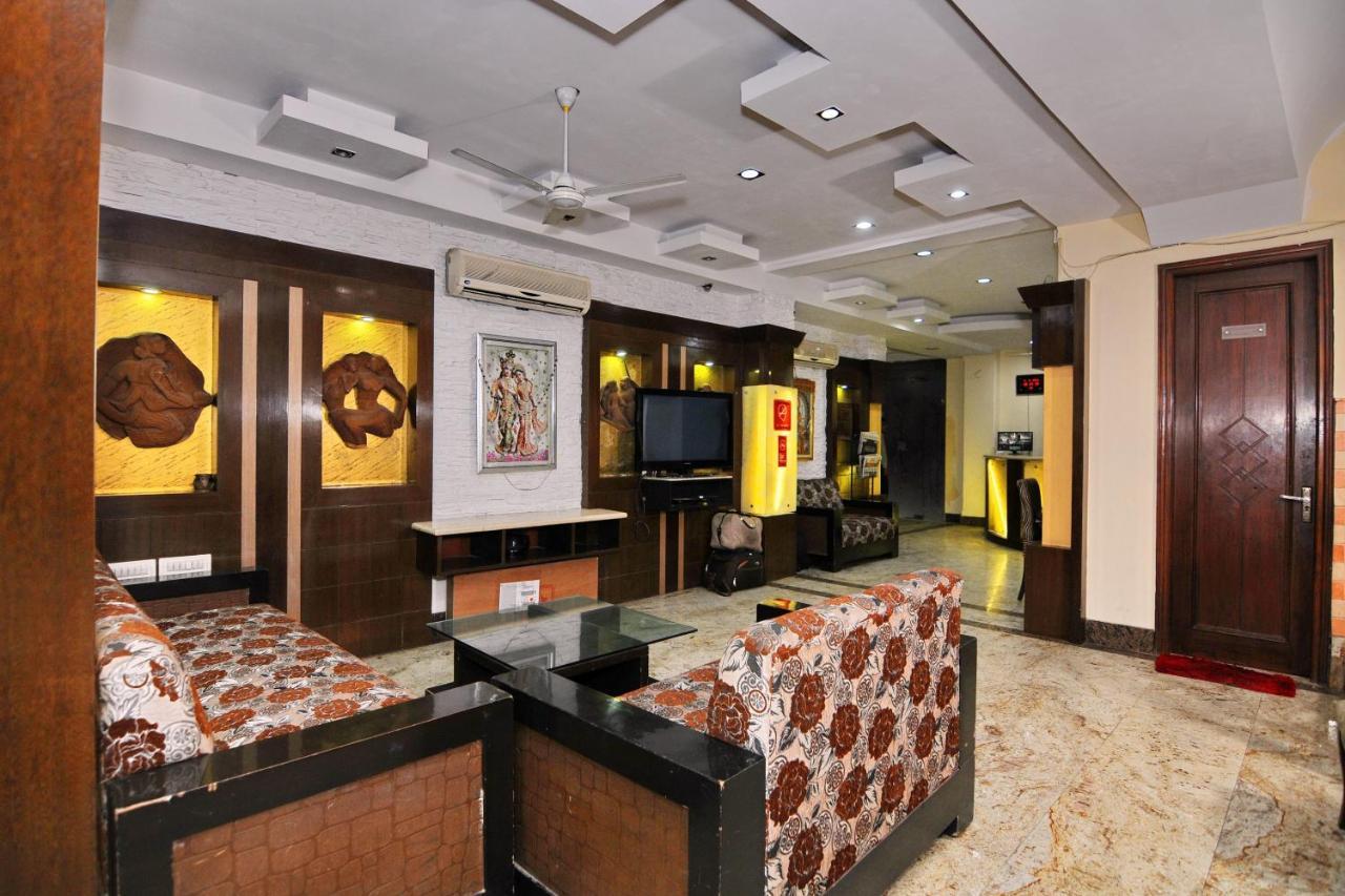 Hotel Tjs Grand Delhi  Ngoại thất bức ảnh